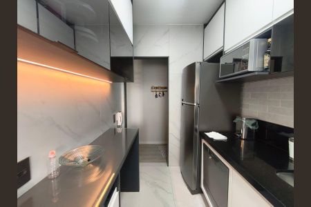 Apartamento à venda com 71m², 3 quartos e 2 vagasCozinha