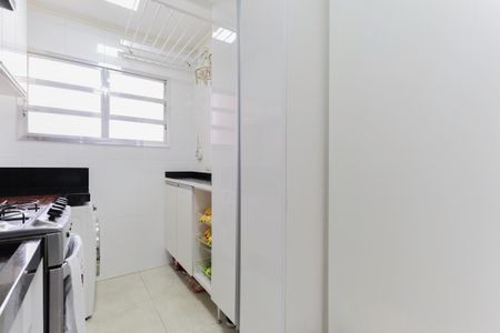 Apartamento à venda com 50m², 2 quartos e 1 vagaCozinha e área de serviço