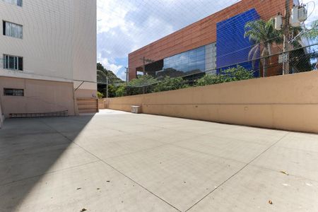 Apartamento à venda com 50m², 2 quartos e 1 vagaÁrea comum - Quadra esportiva