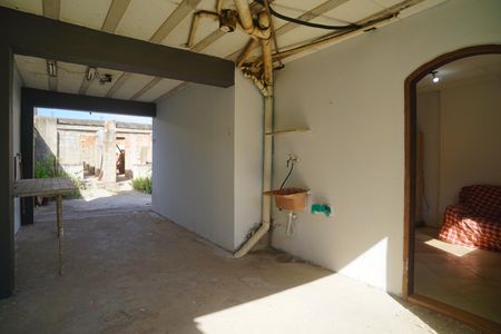 Casa para alugar com 40m², 1 quarto e 4 vagas Casa para alugar com 40m², 1 quarto e 4 vagasGaragem
