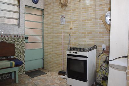 Casa para alugar com 2 quartos, 180m² em Jardim de Lourdes, Embu das Artes