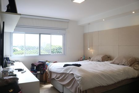 Apartamento à venda com 283m², 4 quartos e 3 vagasQuarto 2