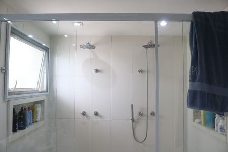 Apartamento à venda com 283m², 4 quartos e 3 vagasBanheiro 2