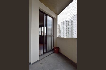 Apartamento à venda com 240m², 3 quartos e 3 vagasVaranda da sala