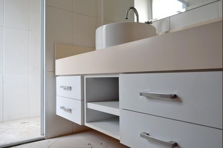 Apartamento à venda com 240m², 3 quartos e 3 vagasBanheiro da Suíte