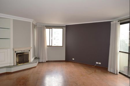 Apartamento à venda com 240m², 3 quartos e 3 vagasSala de estar