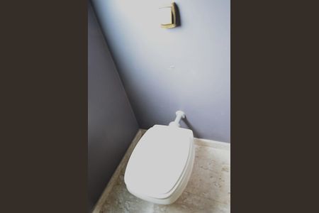 Apartamento à venda com 240m², 3 quartos e 3 vagasLavabo