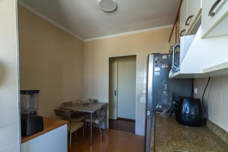 Apartamento à venda com 65m², 2 quartos e sem vagaCozinha