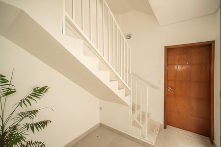 Apartamento para alugar com 33m², 1 quarto e sem vagaHall social