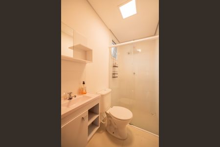 Banheiro de apartamento para alugar com 1 quarto, 33m² em Chácara Inglesa, São Paulo