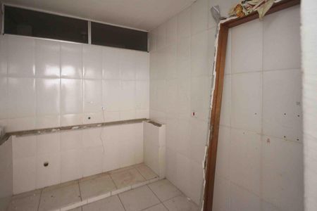 Casa para alugar com 335m², 2 quartos e 6 vagas Casa para alugar com 335m², 2 quartos e 6 vagasQuarto reversivel