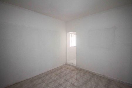 Casa para alugar com 335m², 2 quartos e 6 vagas Casa para alugar com 335m², 2 quartos e 6 vagasQuarto