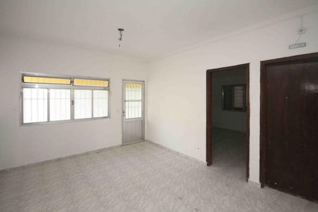 Sala de casa para alugar com 2 quartos, 335m² em Cidade São Mateus, São Paulo