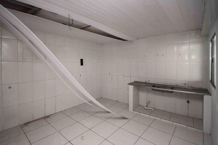 Casa para alugar com 335m², 2 quartos e 6 vagas