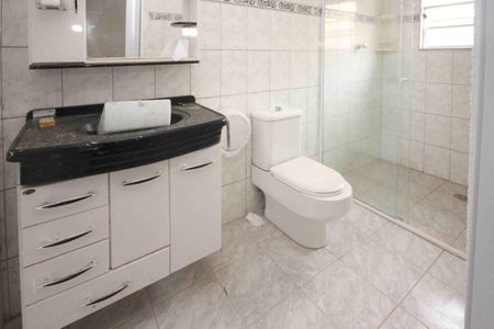 Casa para alugar com 335m², 2 quartos e 6 vagas Casa para alugar com 335m², 2 quartos e 6 vagasBanheiro Social