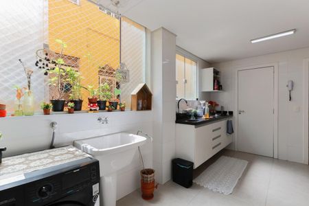 Apartamento à venda com 98m², 3 quartos e 2 vagasCozinha e área de serviço