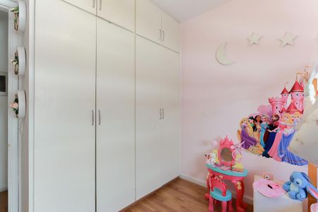 Apartamento à venda com 98m², 3 quartos e 2 vagasQuarto 2