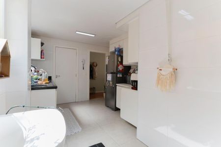 Apartamento à venda com 98m², 3 quartos e 2 vagasCozinha e área de serviço