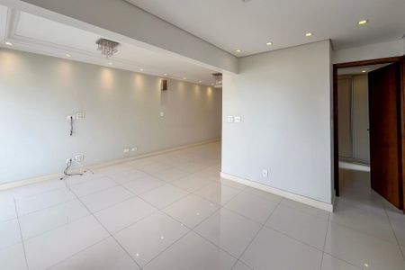 Apartamento à venda com 67m², 2 quartos e 2 vagasSala