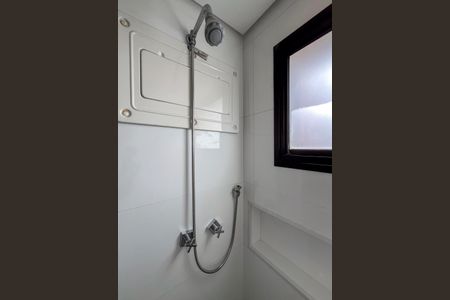 Apartamento à venda com 67m², 2 quartos e 2 vagasDetalhe do banheiro