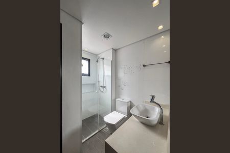 Apartamento à venda com 67m², 2 quartos e 2 vagasBanheiro da Suíte