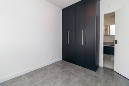 Apartamento à venda com 65m², 1 quarto e 1 vagaSuíte