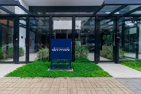 Apartamento à venda com 65m², 1 quarto e 1 vaga Apartamento à venda com 65m², 1 quarto e 1 vagaFachada