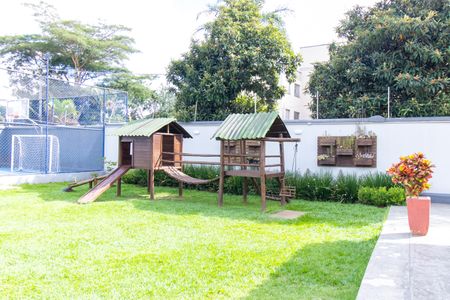 Casa de condomínio para alugar com 156m², 3 quartos e 2 vagas Casa de condomínio para alugar com 156m², 3 quartos e 2 vagasÁrea comum - Playground