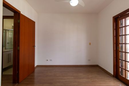 Casa de condomínio para alugar com 156m², 3 quartos e 2 vagas Casa de condomínio para alugar com 156m², 3 quartos e 2 vagasQuarto 3 - Suite