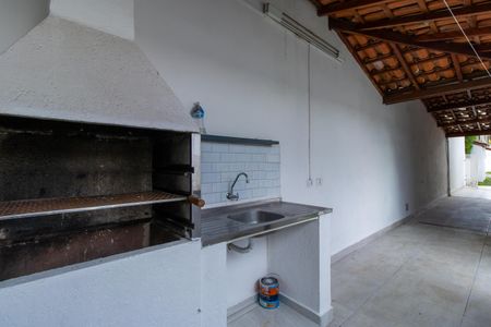 Casa de condomínio para alugar com 156m², 3 quartos e 2 vagas Casa de condomínio para alugar com 156m², 3 quartos e 2 vagasChurrasqueira