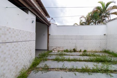 Casa de condomínio para alugar com 156m², 3 quartos e 2 vagas Casa de condomínio para alugar com 156m², 3 quartos e 2 vagasQuintal