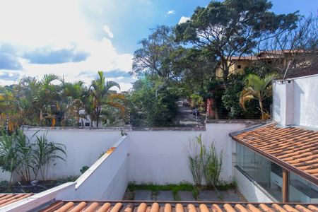 Casa de condomínio para alugar com 156m², 3 quartos e 2 vagas Casa de condomínio para alugar com 156m², 3 quartos e 2 vagasVista do Quarto 1