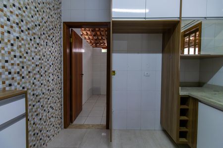 Casa de condomínio para alugar com 156m², 3 quartos e 2 vagas Casa de condomínio para alugar com 156m², 3 quartos e 2 vagasCozinha