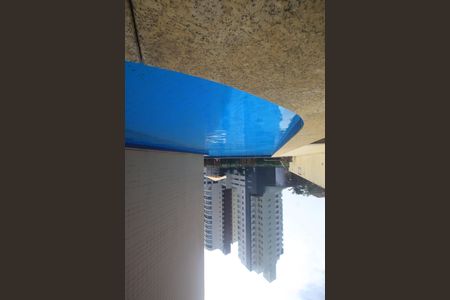 Apartamento para alugar com 100m², 3 quartos e 2 vagasÁrea comum - Piscina