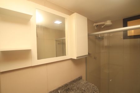 Apartamento para alugar com 100m², 3 quartos e 2 vagasBanheiro Social