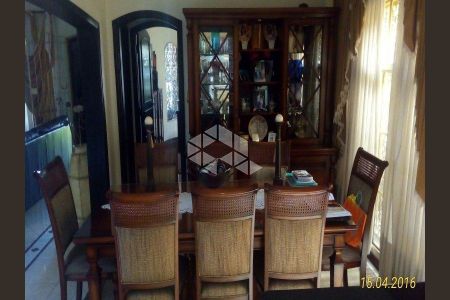 Casa à venda com 4 quartos, 440m² em Jardim Maringa, São Paulo