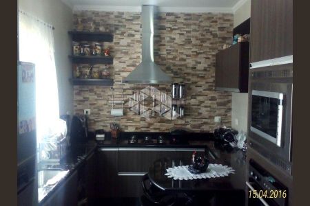 Casa à venda com 4 quartos, 440m² em Jardim Maringa, São Paulo