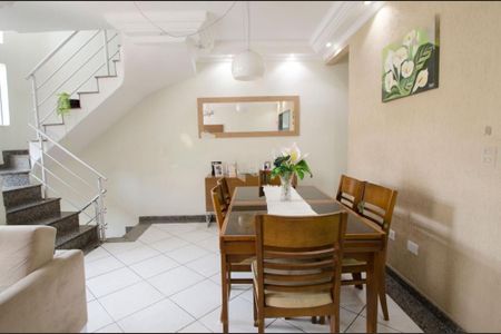 Casa à venda com 3 quartos, 140m² em Vila Prudente, São Paulo