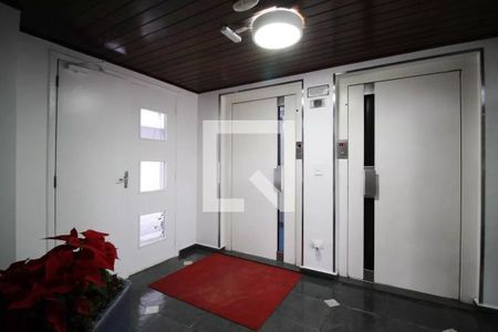 Apartamento à venda com 63m², 2 quartos e 2 vagasHall