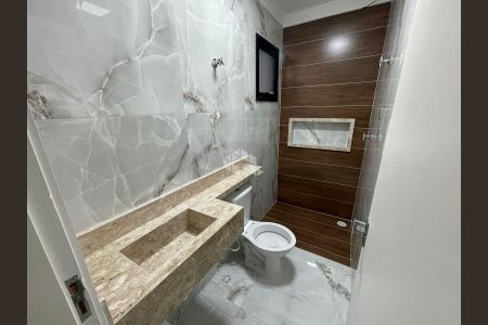 Casa à venda com 3 quartos, 158m² em Vila Carrão, São Paulo