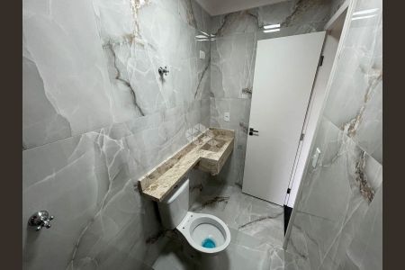 Casa à venda com 3 quartos, 158m² em Vila Carrão, São Paulo