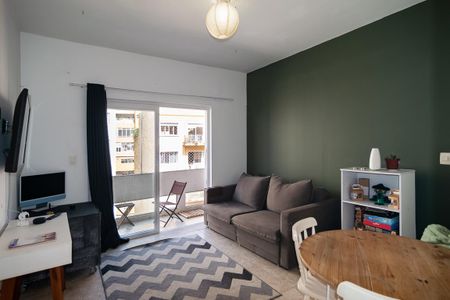 Apartamento à venda com 220m², 3 quartos e 1 vaga Apartamento à venda com 220m², 3 quartos e 1 vagaQuarto 1