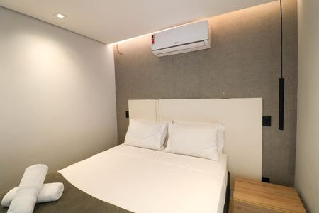 Suíte de apartamento para alugar com 1 quarto, 80m² em Campo Belo, São Paulo