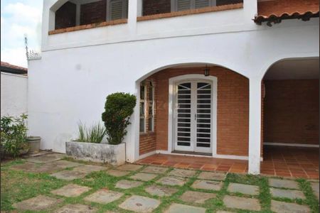 Casa à venda com 286m², 4 quartos e 4 vagasFoto 03