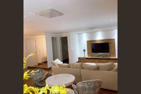 Apartamento à venda com 3 quartos, 204m² em Mooca, São Paulo