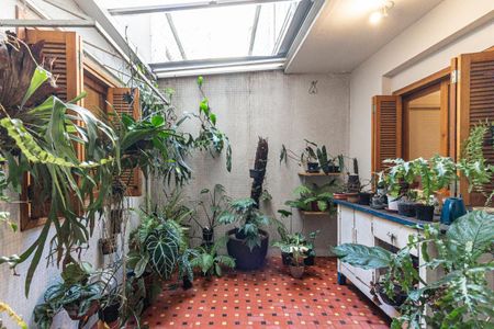 Apartamento à venda com 136m², 2 quartos e 1 vaga Apartamento à venda com 136m², 2 quartos e 1 vagaVaranda 2