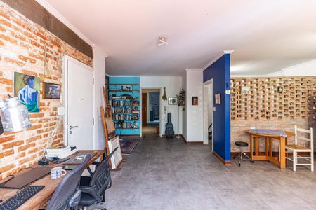 Apartamento à venda com 136m², 2 quartos e 1 vaga Apartamento à venda com 136m², 2 quartos e 1 vagaSala