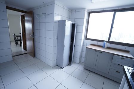 Apartamento para alugar com 108m², 4 quartos e 2 vagas