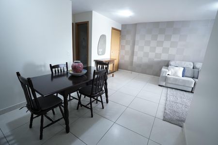 Apartamento para alugar com 108m², 4 quartos e 2 vagas