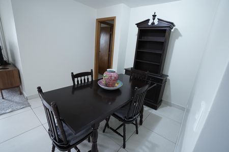 Apartamento para alugar com 108m², 4 quartos e 2 vagas